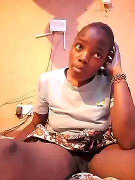 QUEEN-NAIMA from StripChat