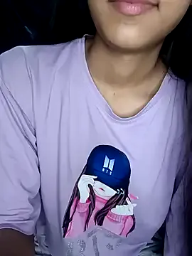 Reetika6375 from StripChat