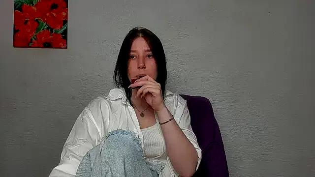 Sannyflover from StripChat