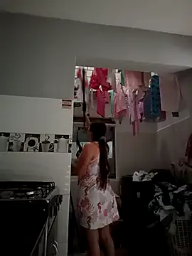 Sarah_bigass_Co from StripChat