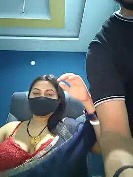 SassyWildCouple from StripChat