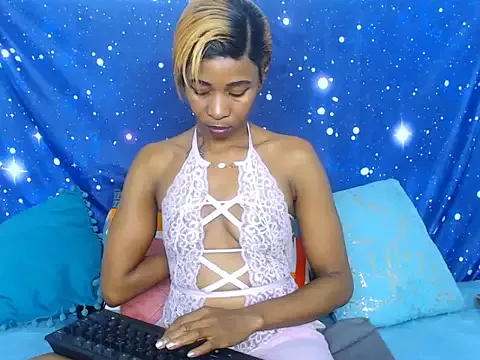 SasyyLissaa from StripChat