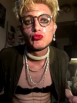 Sissy_Cindy_Whore from StripChat