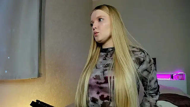 Ssweet_annie from StripChat