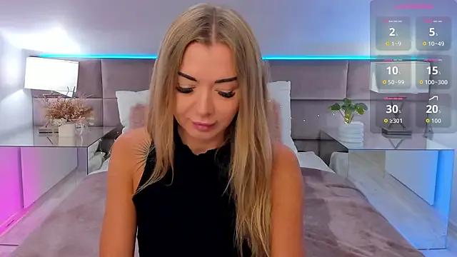SusanBlair from StripChat