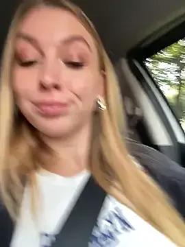 Sweet___Emily from StripChat