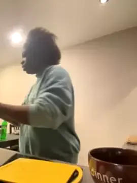 Sweetbootty from StripChat