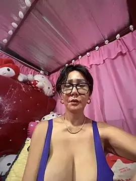 Sweetieme from StripChat