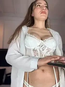 SweetieSinXXX from StripChat