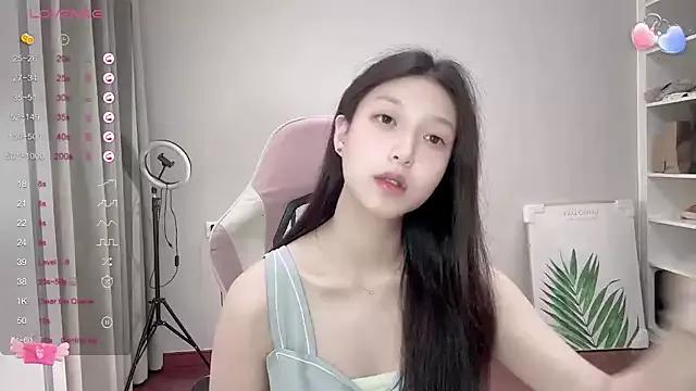YaYa-521 from StripChat