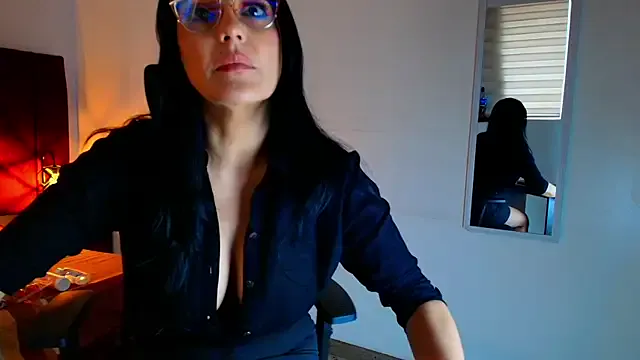 Zuzana21 from StripChat