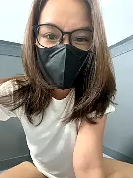 Zyzy009 from StripChat